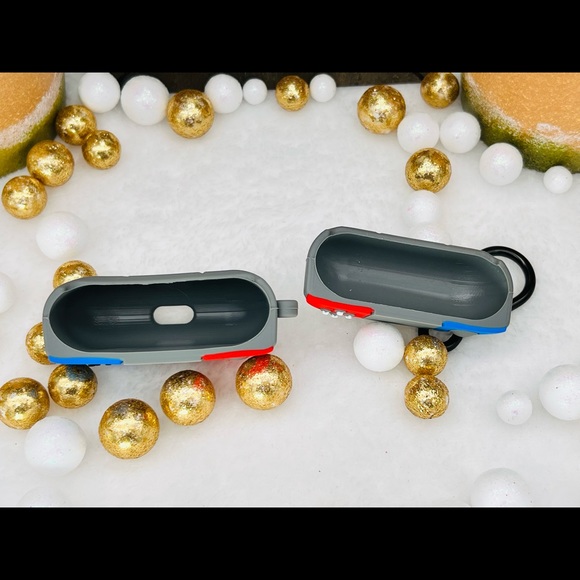 AirPods Pro Case: Nintendo Switch Design - Picture 4 of 8